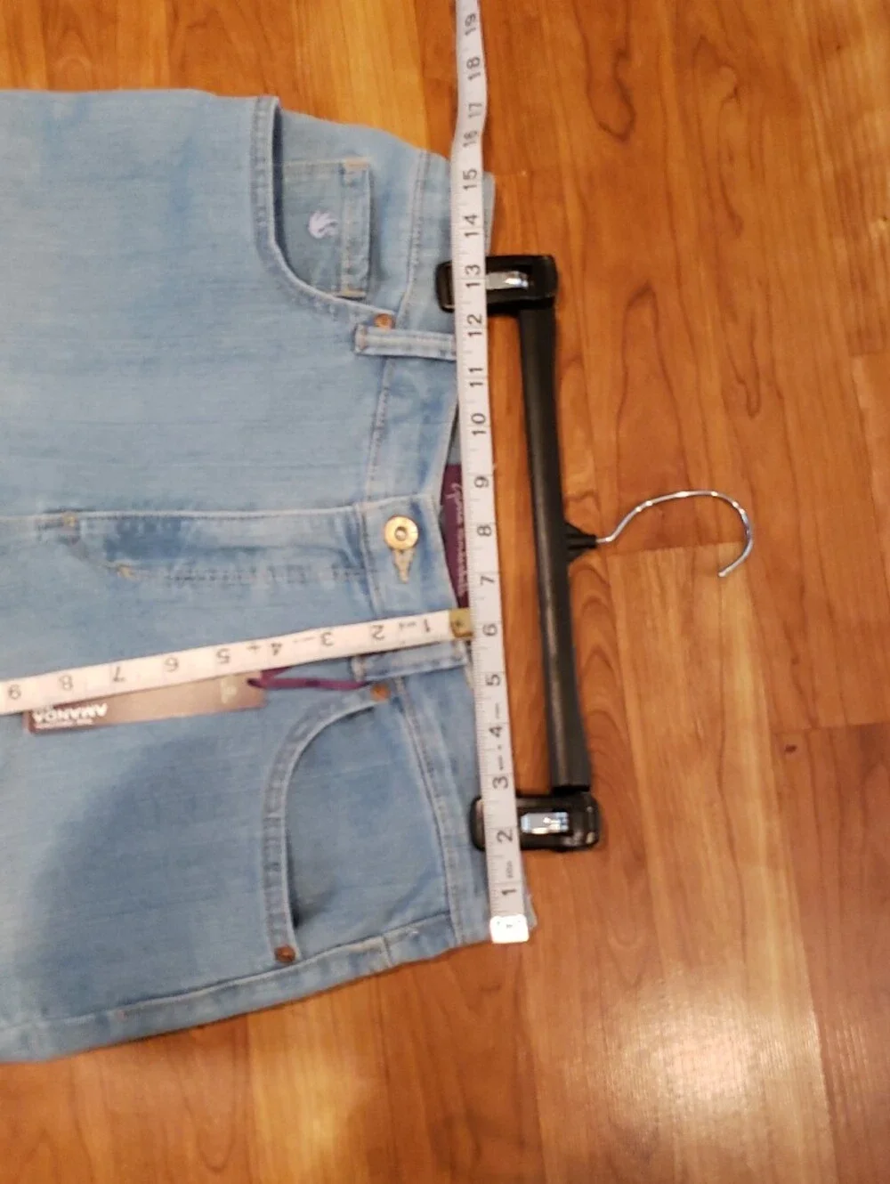 Gloria Vanderbilt Light Blue Straight Leg Jeans